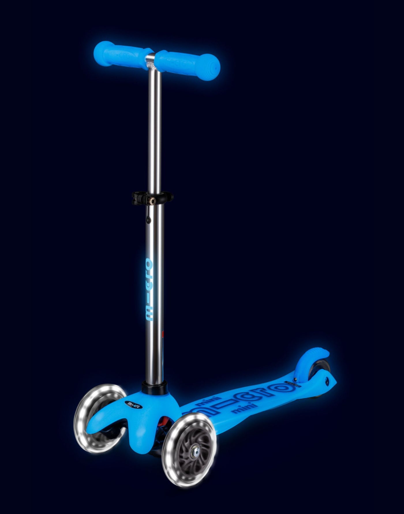 Mini Deluxe Glow LED 3 Wheel Scooter