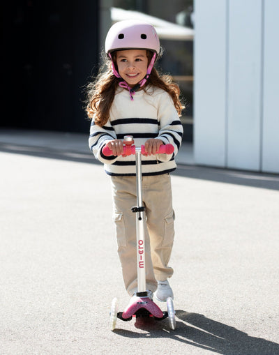 Mini Micro Deluxe Glitter LED 3 Wheel Scooter